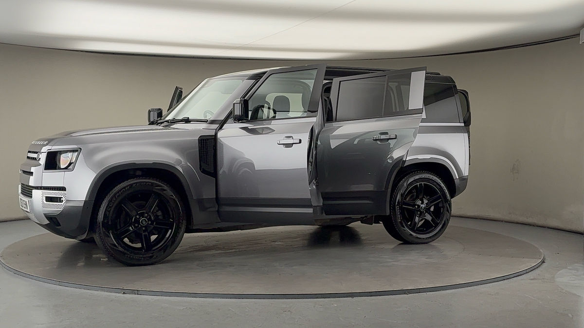 Used Land Rover Defender 110 2021 for sale - 76950908: Photo 49