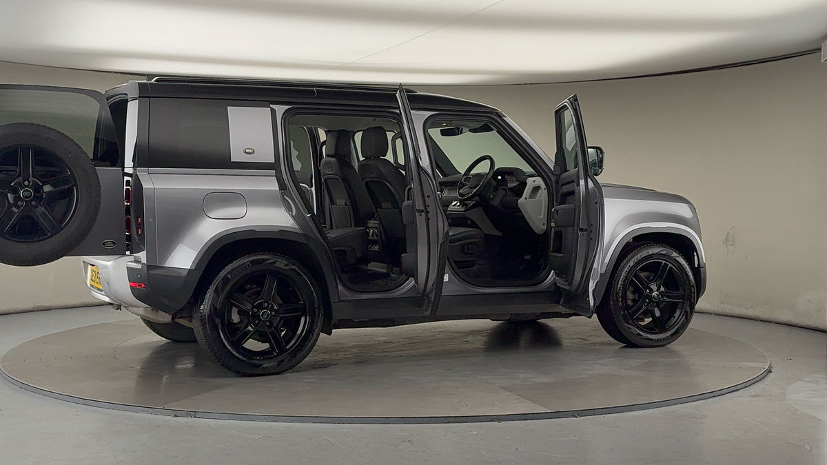 Used Land Rover Defender 110 2021 for sale - 76950908: Photo 58