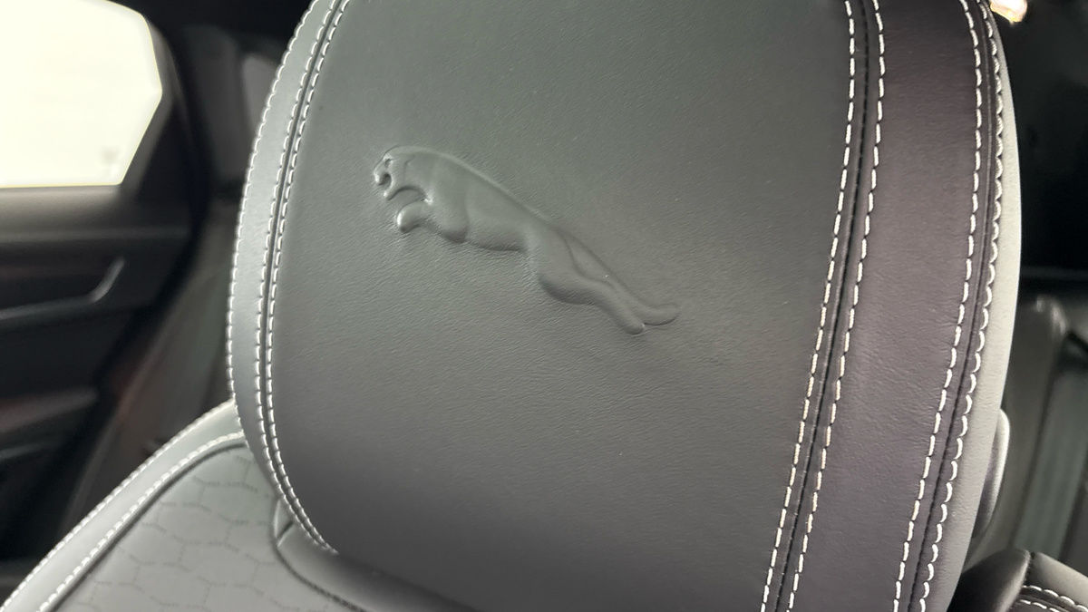 Used Jaguar F-Pace 2022 for sale - 77548002: Photo 25