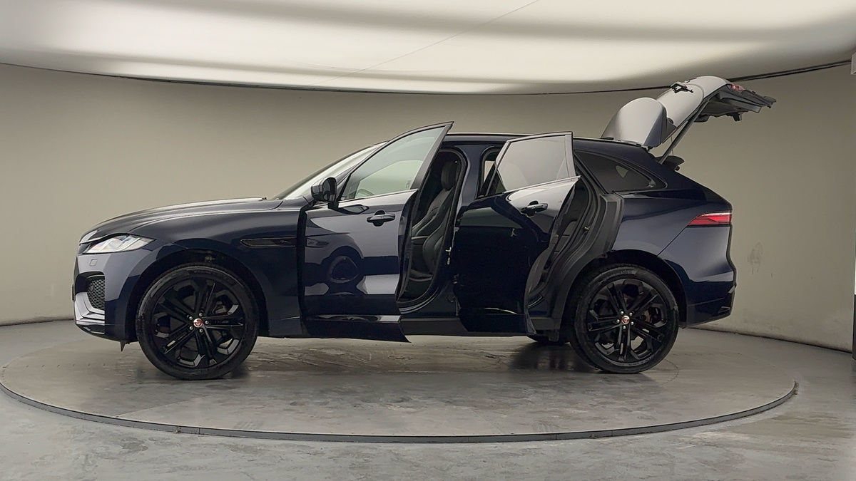 Used Jaguar F-Pace 2022 for sale - 77548002: Photo 48