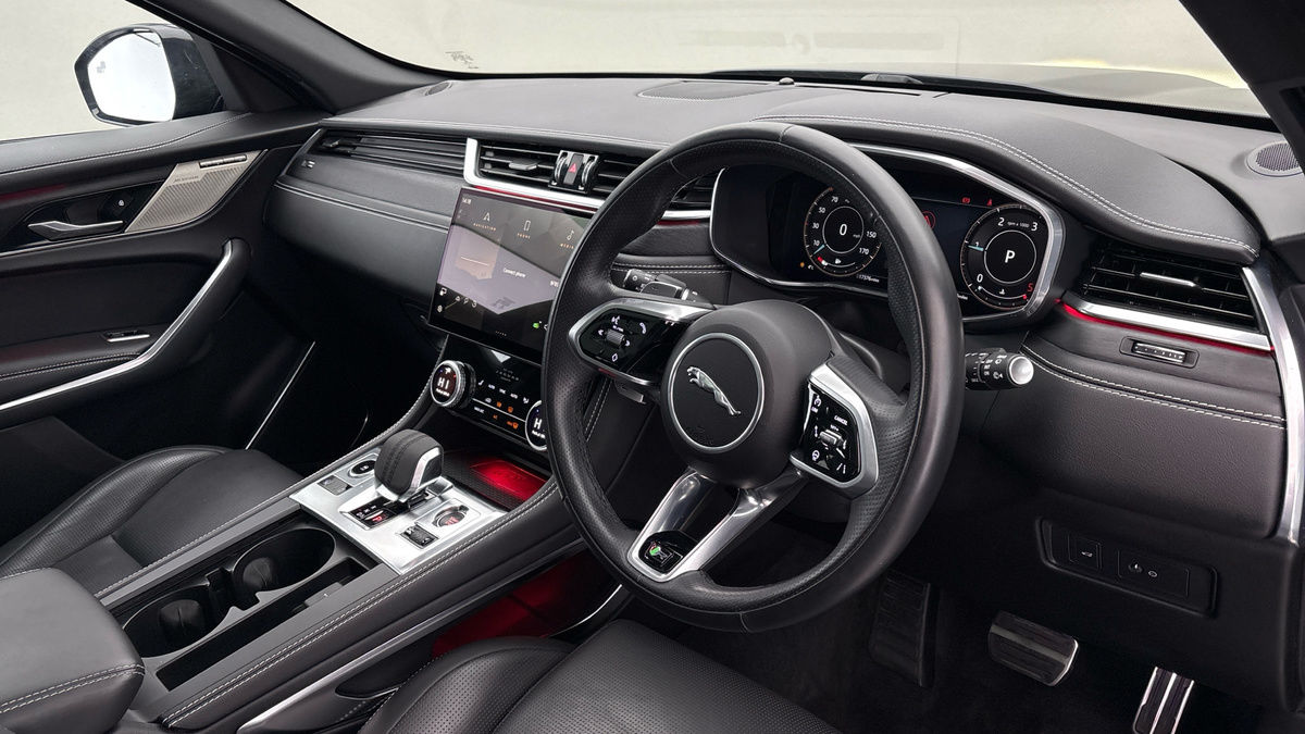 Used Jaguar F-Pace 2022 for sale - 77548002: Photo 5