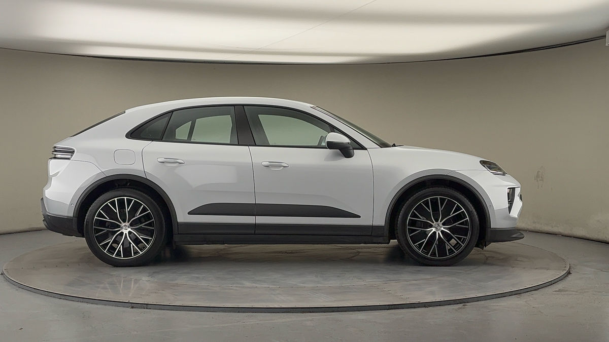 Used Porsche Macan 2024 for sale - 77452768: Photo 17
