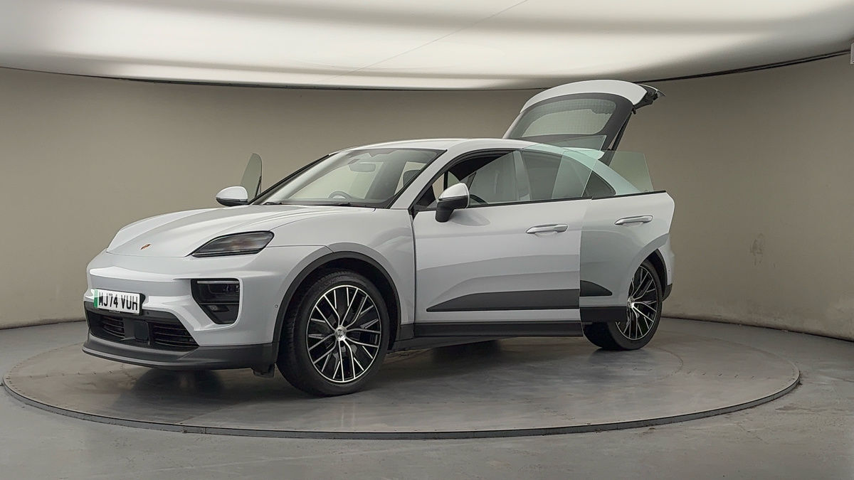 Used Porsche Macan 2024 for sale - 77452768: Photo 23