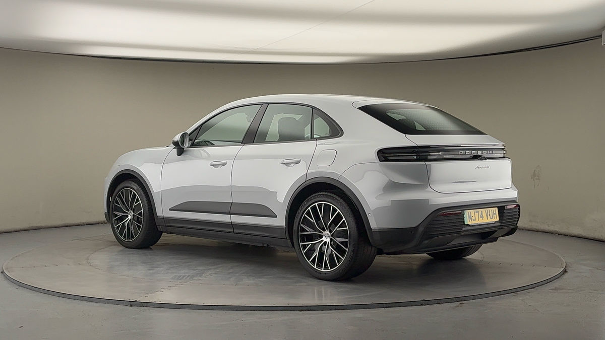 Used Porsche Macan 2024 for sale - 77452768: Photo 26