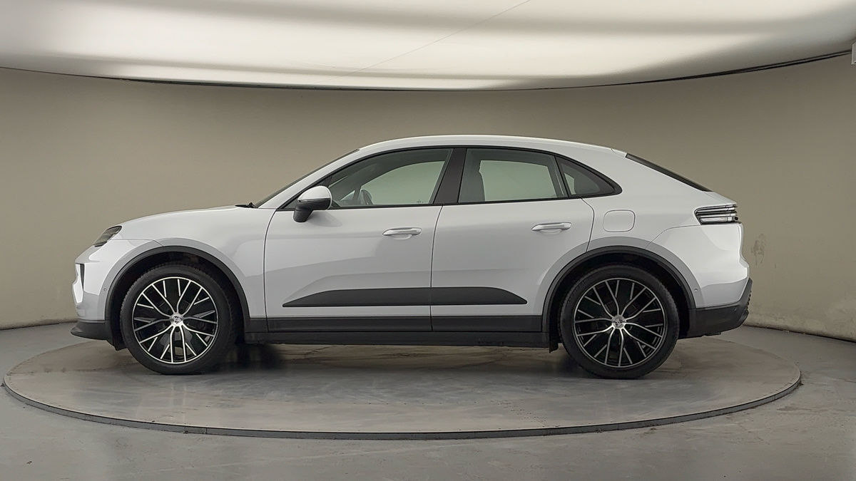 Used Porsche Macan 2024 for sale - 77452768: Photo 28
