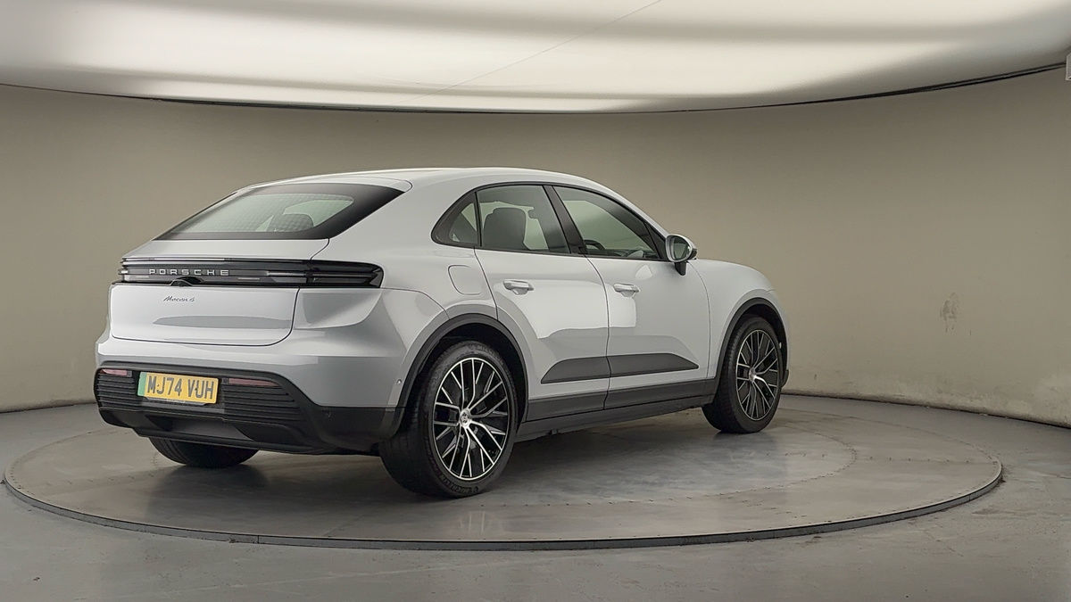 Used Porsche Macan 2024 for sale - 77452768: Photo 40