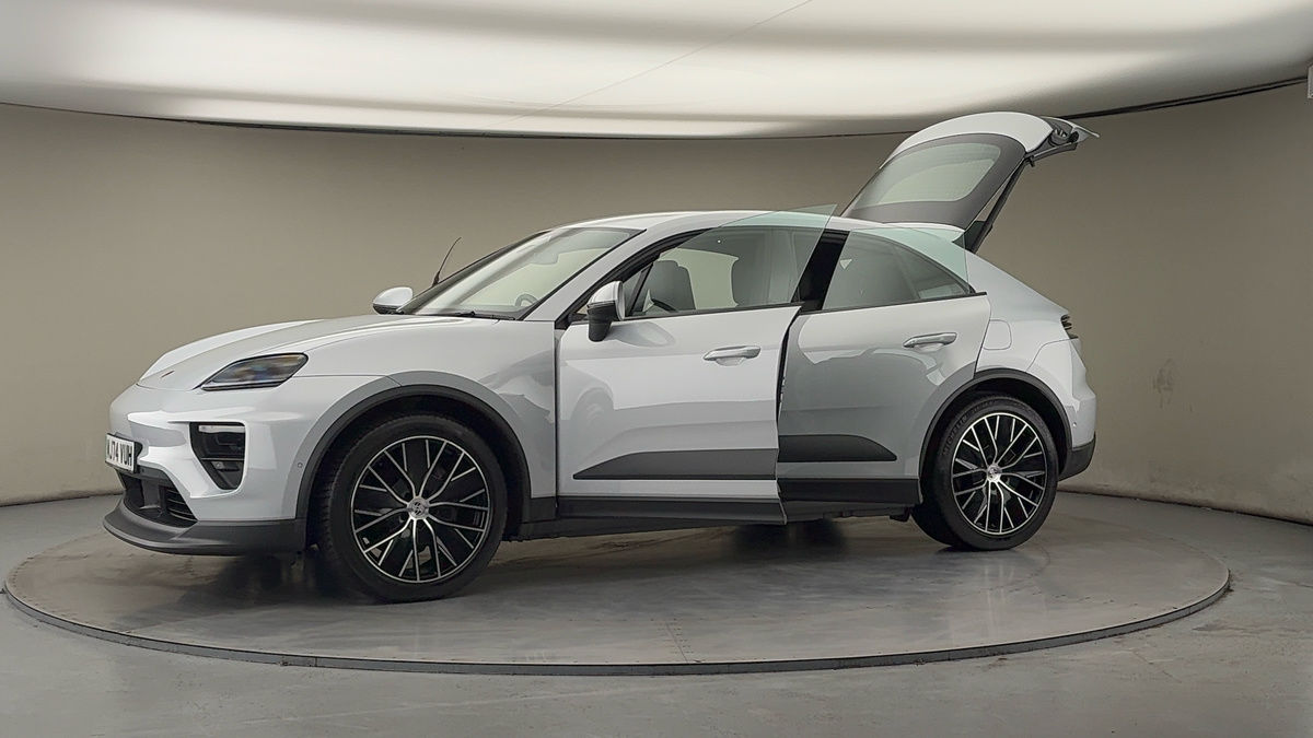 Used Porsche Macan 2024 for sale - 77452768: Photo 49