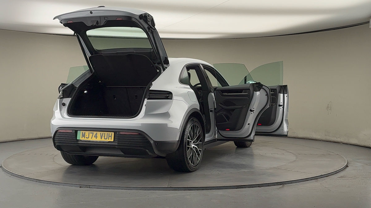 Used Porsche Macan 2024 for sale - 77452768: Photo 60