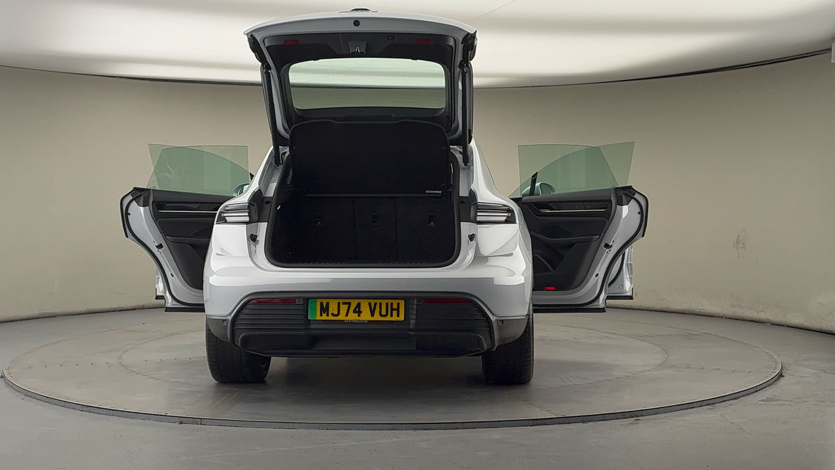 Used Porsche Macan 2024 for sale - 77452768: Photo 61