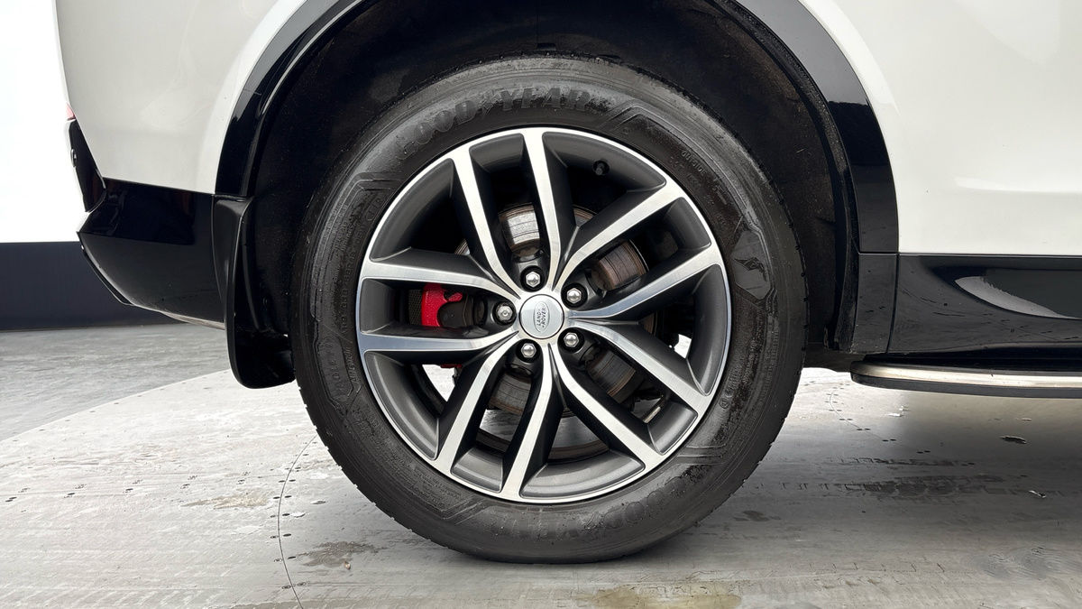 Used Land Rover Discovery Sport 2023 for sale - 78045294: Photo 10