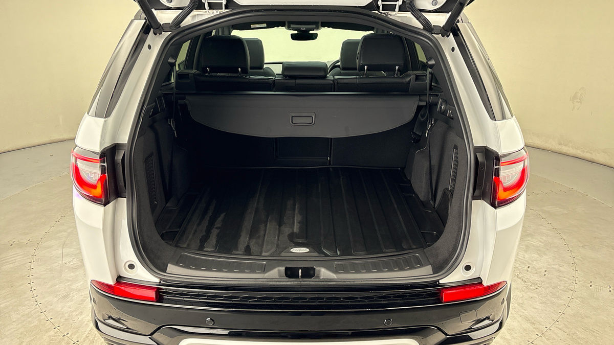 Used Land Rover Discovery Sport 2023 for sale - 78045294: Photo 11