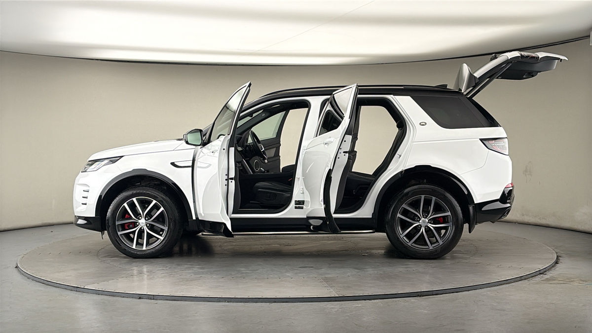 Used Land Rover Discovery Sport 2023 for sale - 78045294: Photo 47