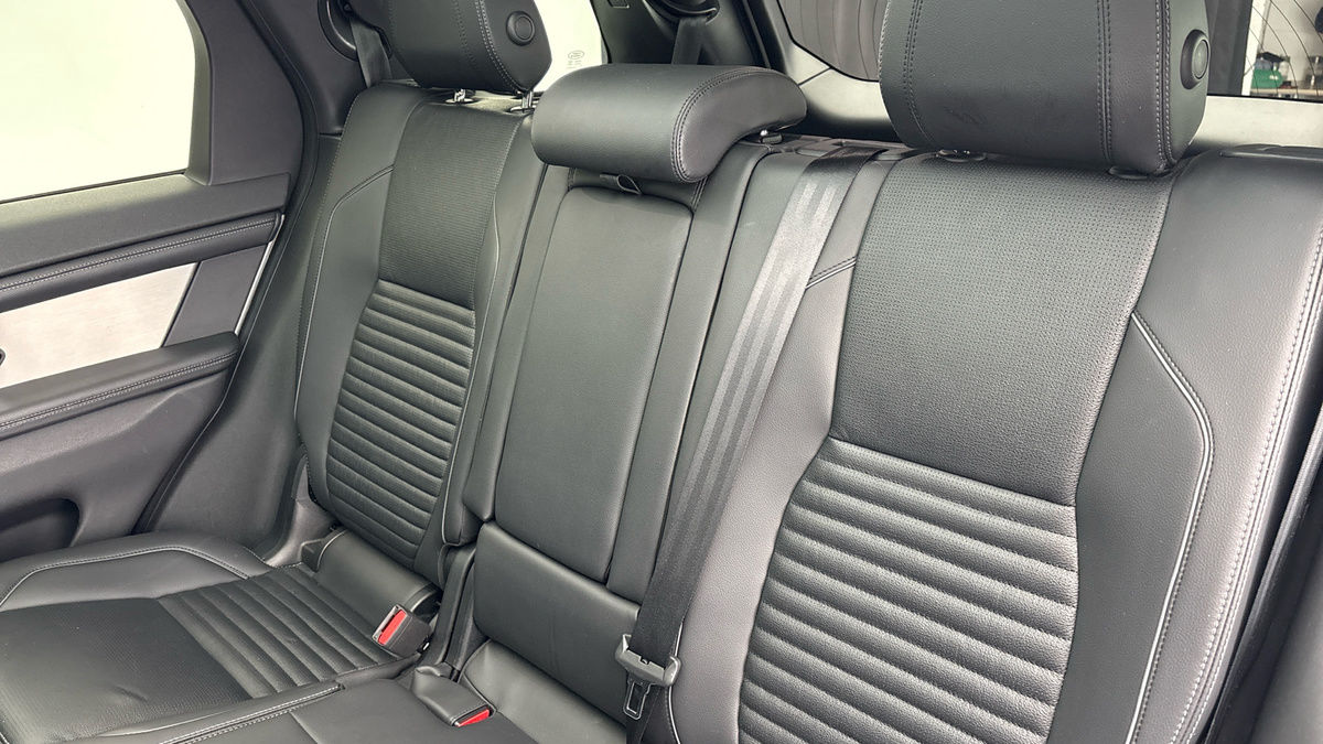 Used Land Rover Discovery Sport 2023 for sale - 78045294: Photo 8