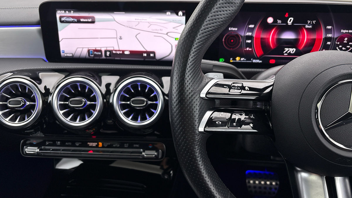 Used Mercedes-Benz CLA 2023 for sale - 76292323: Photo 13