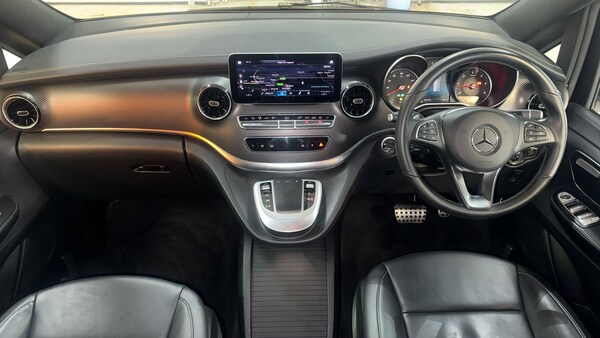 Used Mercedes-Benz V-Class 2023 for sale - 75222073: Photo 12