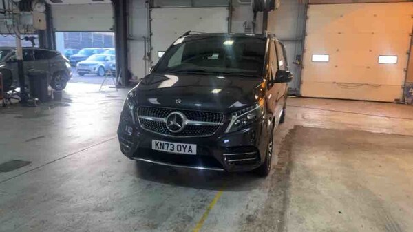 Used Mercedes-Benz V-Class 2023 for sale - 75222073: Photo 37