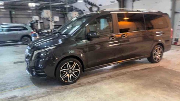 Used Mercedes-Benz V-Class 2023 for sale - 75222073: Photo 73