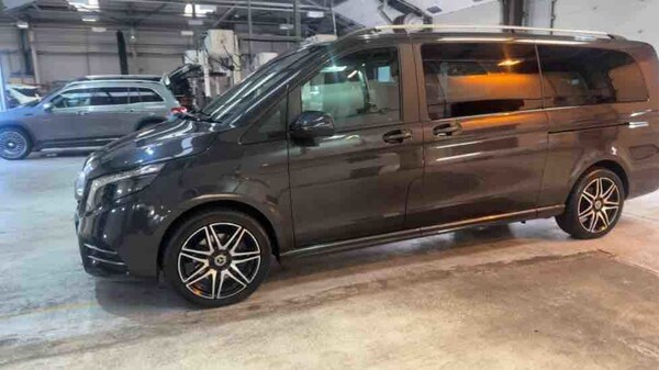 Used Mercedes-Benz V-Class 2023 for sale - 75222073: Photo 77