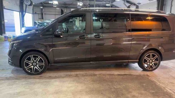 Used Mercedes-Benz V-Class 2023 for sale - 75222073: Photo 88