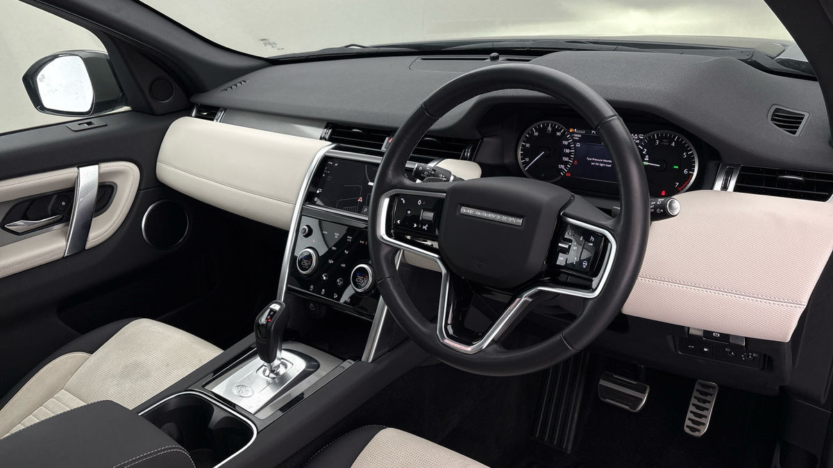 Used Land Rover Discovery Sport 2023 for sale - 78031338: Photo 5