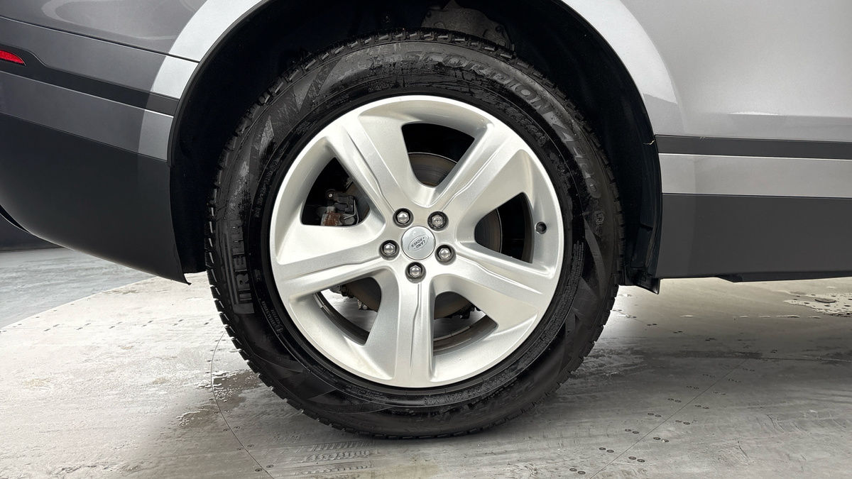 Used Land Rover Range Rover Velar 2022 for sale - 76655679: Photo 10