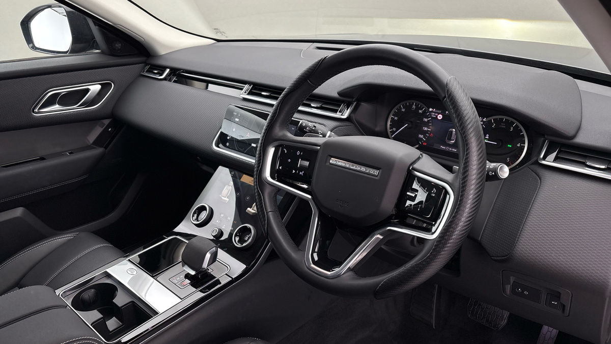 Used Land Rover Range Rover Velar 2022 for sale - 76655679: Photo 5