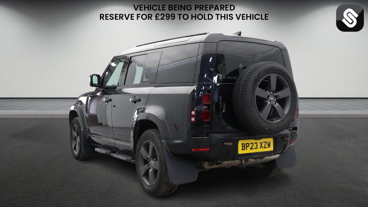 Used Land Rover Defender 2023 for sale - 78097665: Photo 3