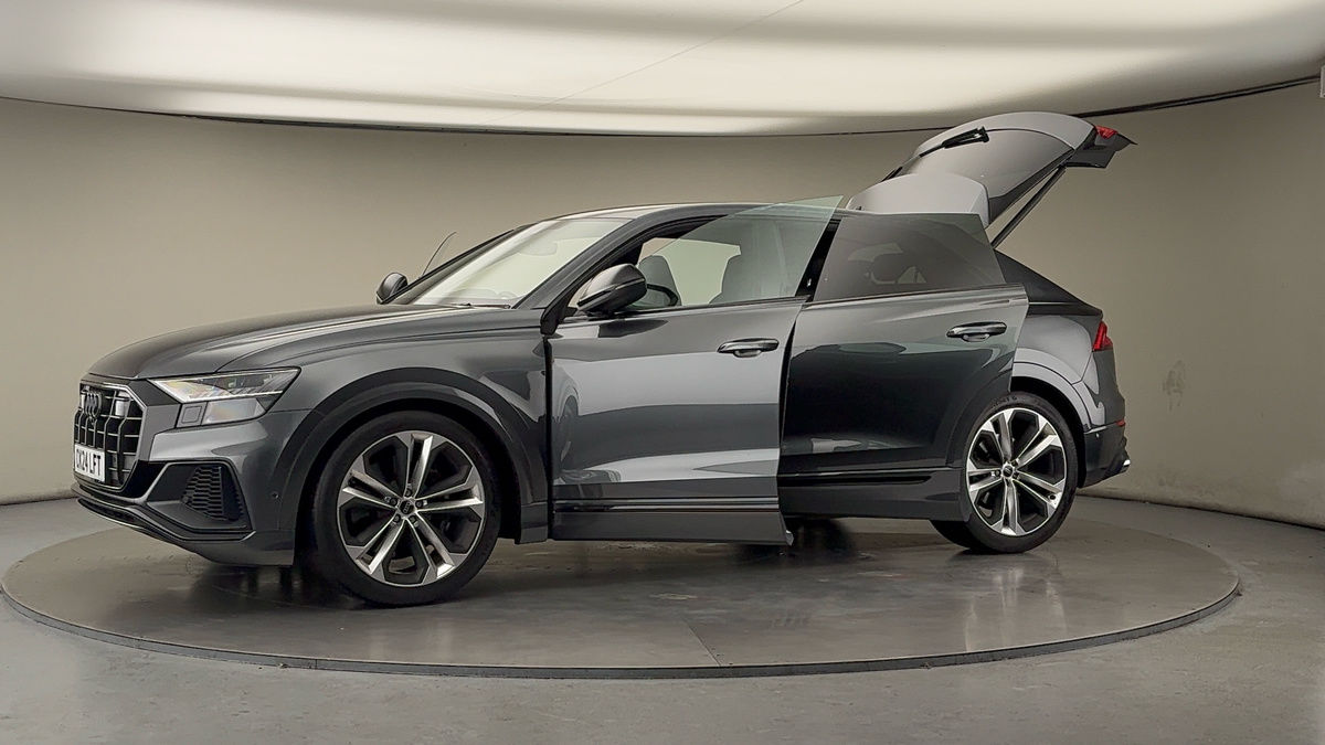 Used Audi Q8 2024 for sale - 78213257: Photo 48