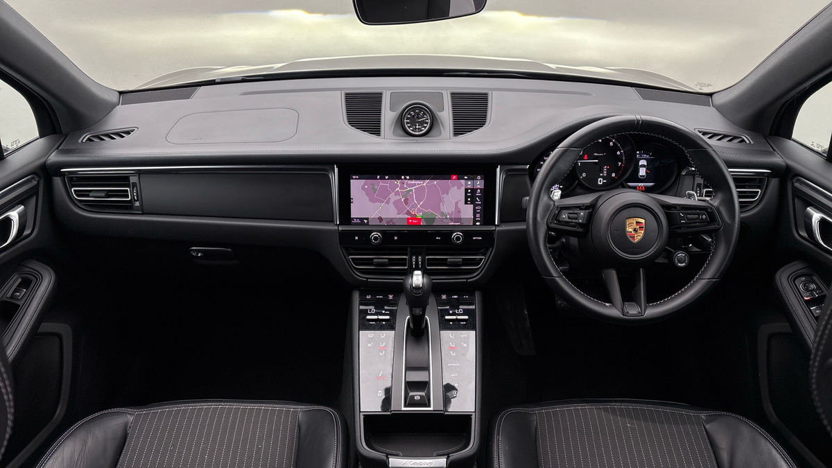 Used Porsche Macan 2023 for sale - 78168201: Photo 12