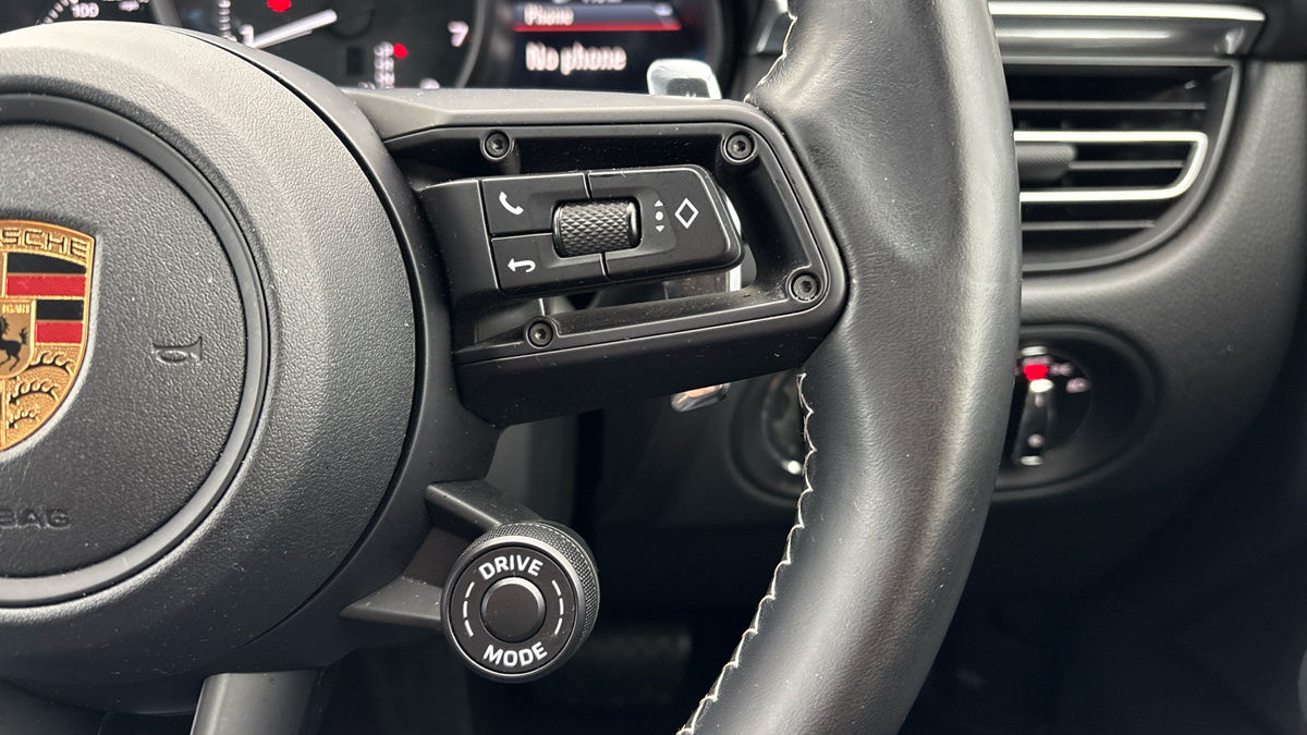 Used Porsche Macan 2023 for sale - 78168201: Photo 14