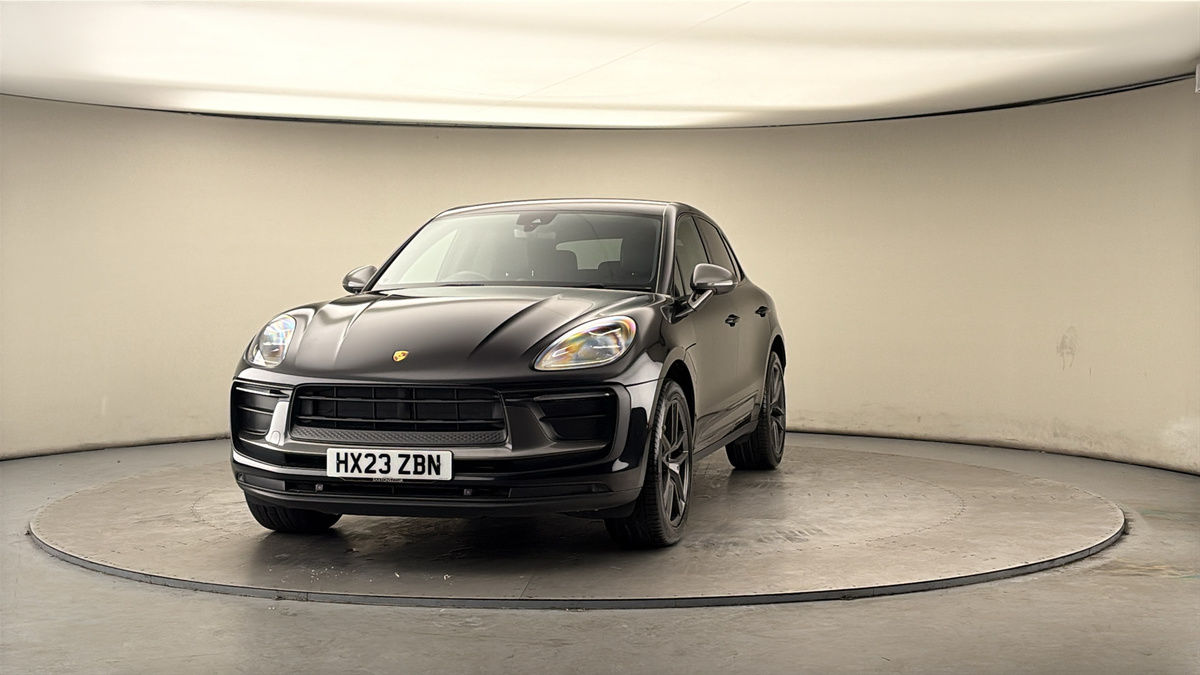 Used Porsche Macan 2023 for sale - 78168201: Photo 32