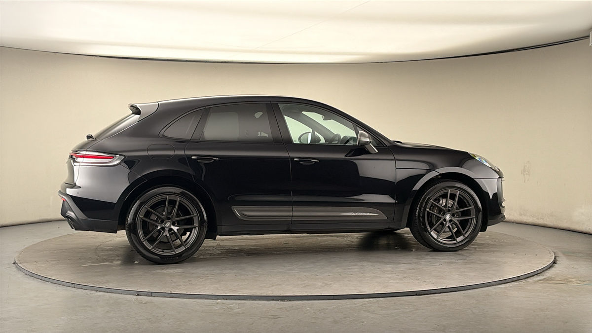 Used Porsche Macan 2023 for sale - 78168201: Photo 38