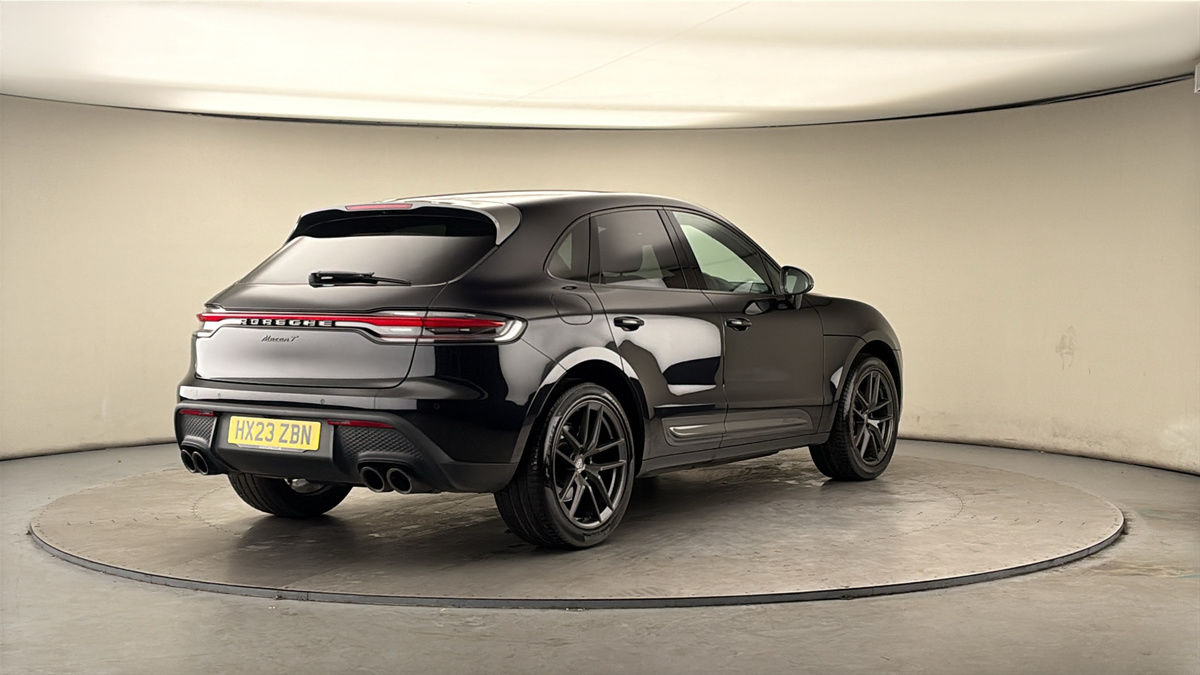 Used Porsche Macan 2023 for sale - 78168201: Photo 40