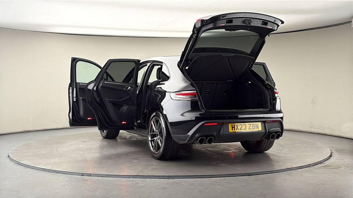 Used Porsche Macan 2023 for sale - 78168201: Photo 62