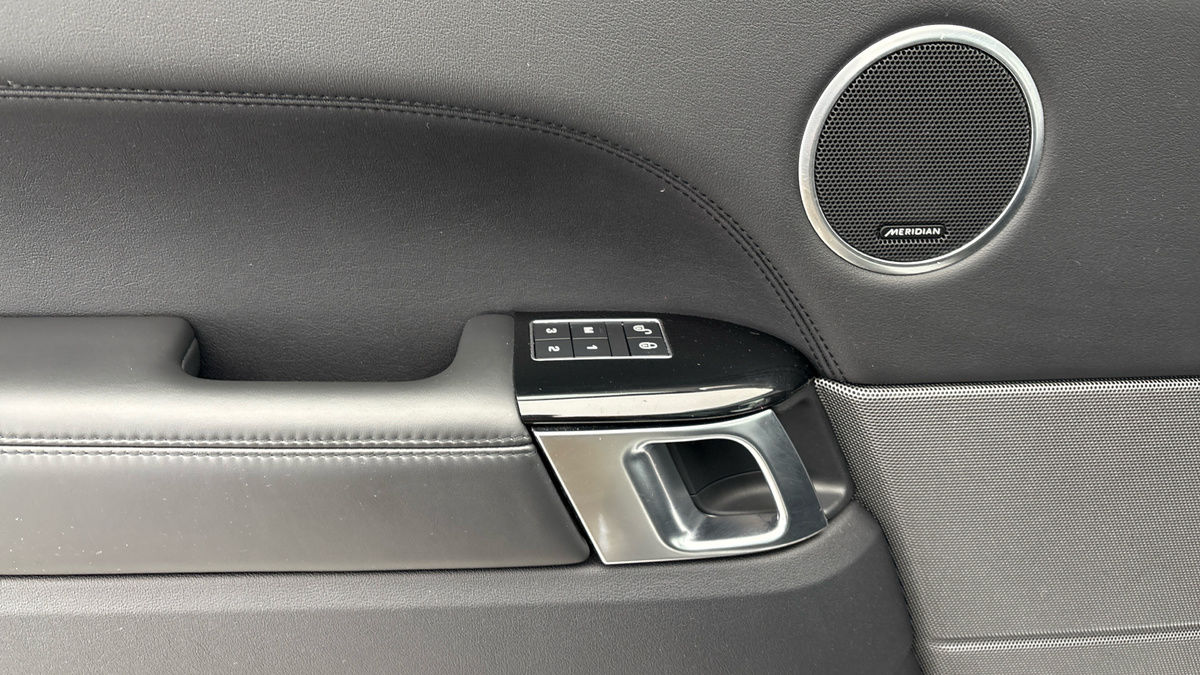 Used Land Rover Range Rover Sport 2018 for sale - 76798978: Photo 19
