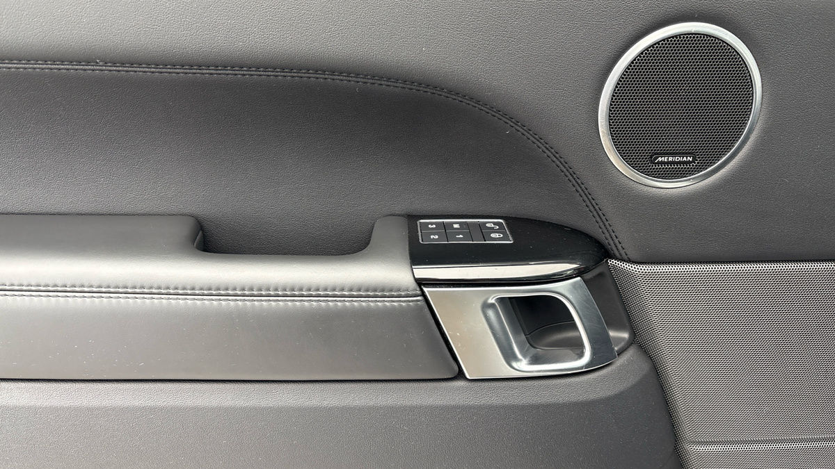 Used Land Rover Range Rover Sport 2018 for sale - 76798978: Photo 25