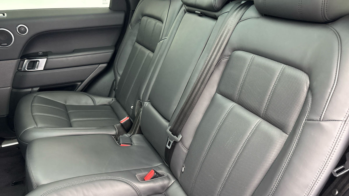 Used Land Rover Range Rover Sport 2018 for sale - 76798978: Photo 8