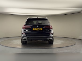 Used BMW X5 2022 for sale - 76133270: Photo