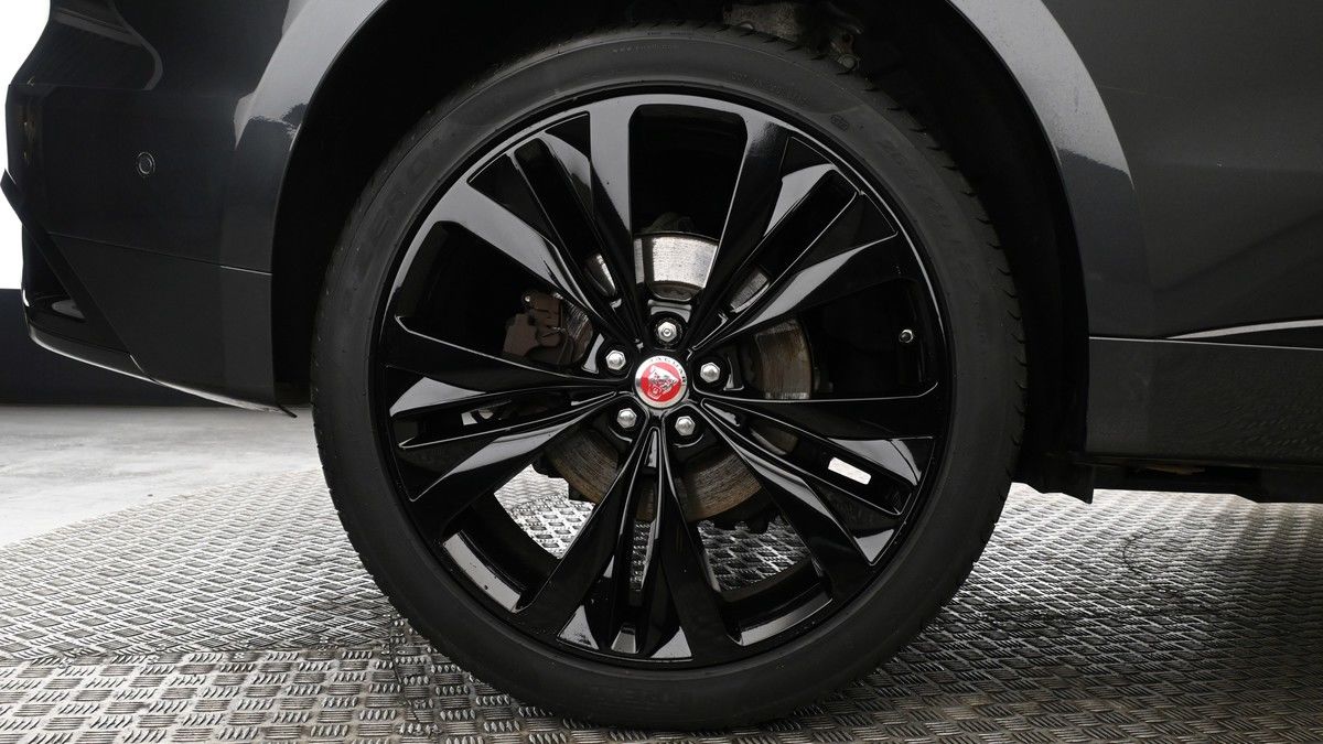 Used Jaguar F-Pace 2021 for sale - 76768957: Photo 15