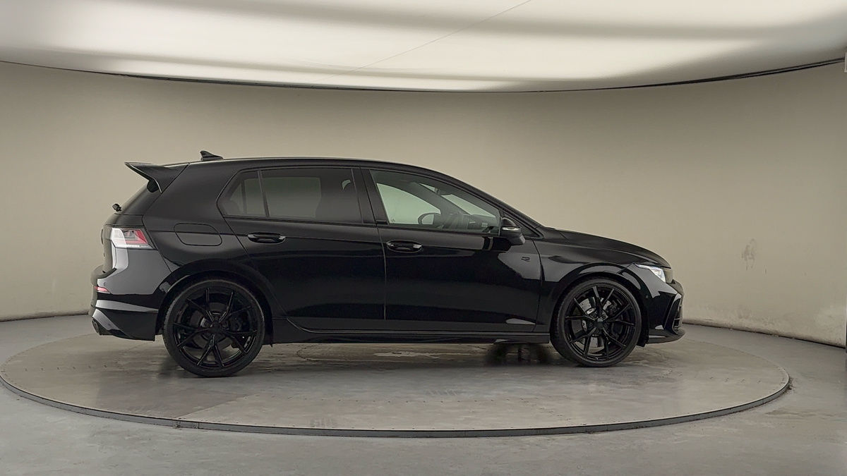 Used Volkswagen Golf 2025 for sale - 77535700: Photo 40