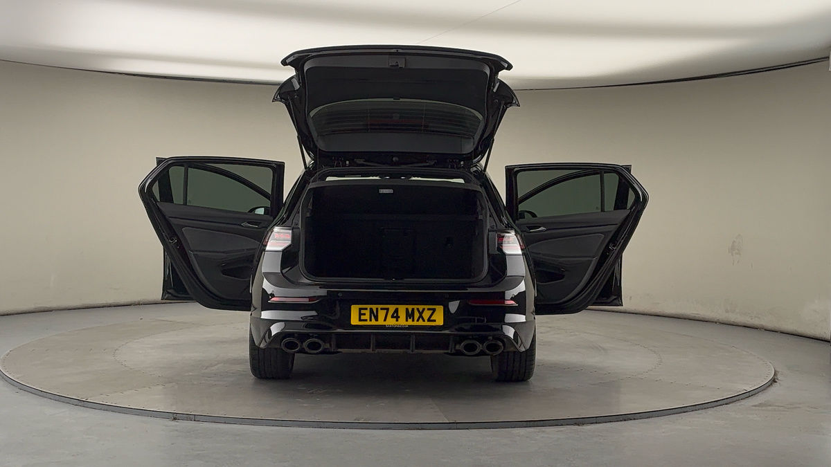 Used Volkswagen Golf 2025 for sale - 77535700: Photo 63