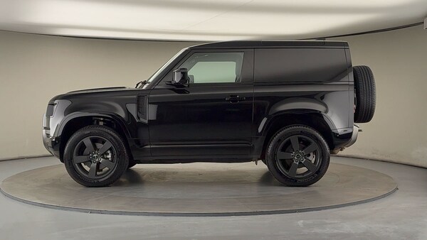 Used Land Rover Defender 90 2024 for sale - 76133365: Photo 15