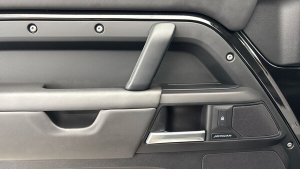 Used Land Rover Defender 90 2024 for sale - 76133365: Photo 19