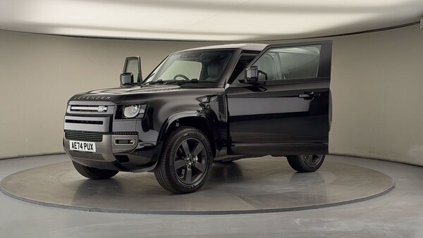 Used Land Rover Defender 90 2024 for sale - 76133365: Photo 22