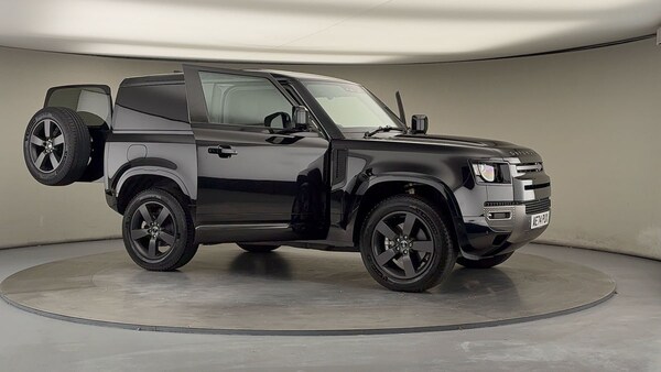 Used Land Rover Defender 90 2024 for sale - 76133365: Photo 54