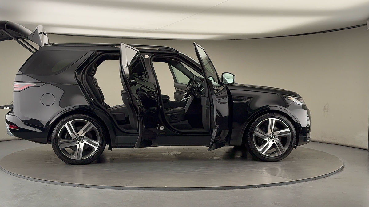 Used Land Rover Discovery 2022 for sale - 76643158: Photo 58