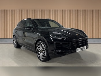 Used Porsche Cayenne 2024 for sale - 78888197: Photo