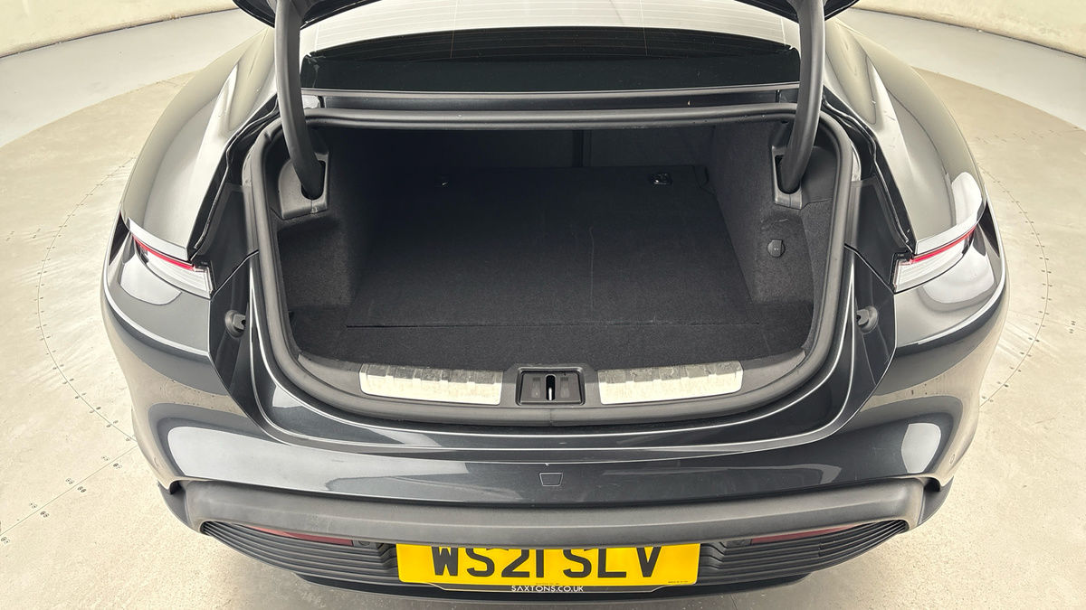 Used Porsche Taycan 2021 for sale - 76630372: Photo 11