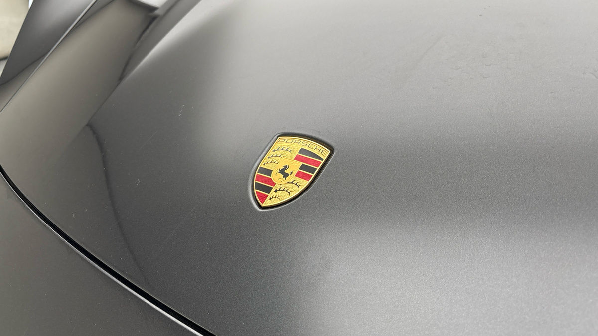 Used Porsche Taycan 2021 for sale - 76630372: Photo 24