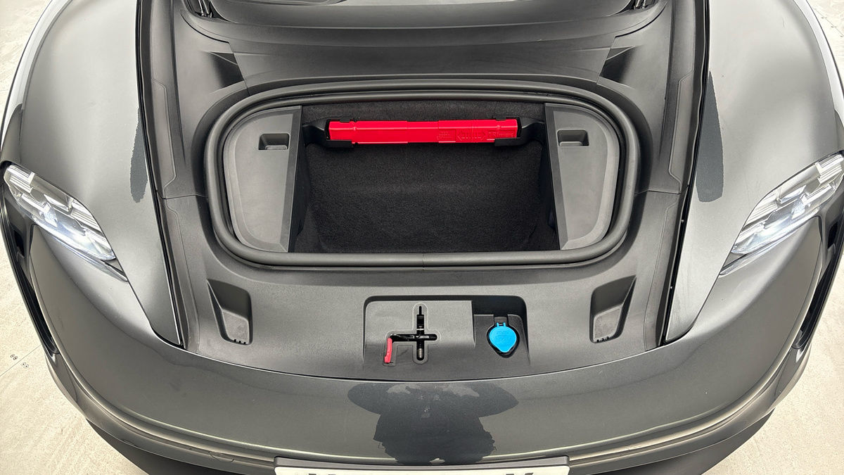 Used Porsche Taycan 2021 for sale - 76630372: Photo 28